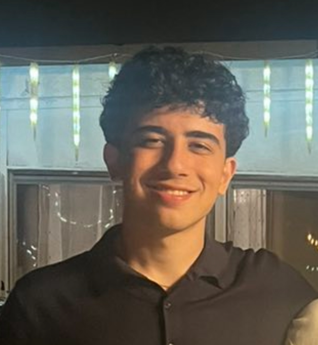 Jozeph Hanaa - Business Student & Aspiring Business Leader